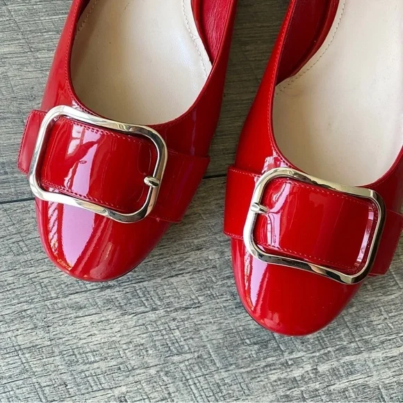 NWT Prada Red Patten Leather Ballet Flats Rounded Toe Gold Buckle Size 41.5 - Picture 12 of 14